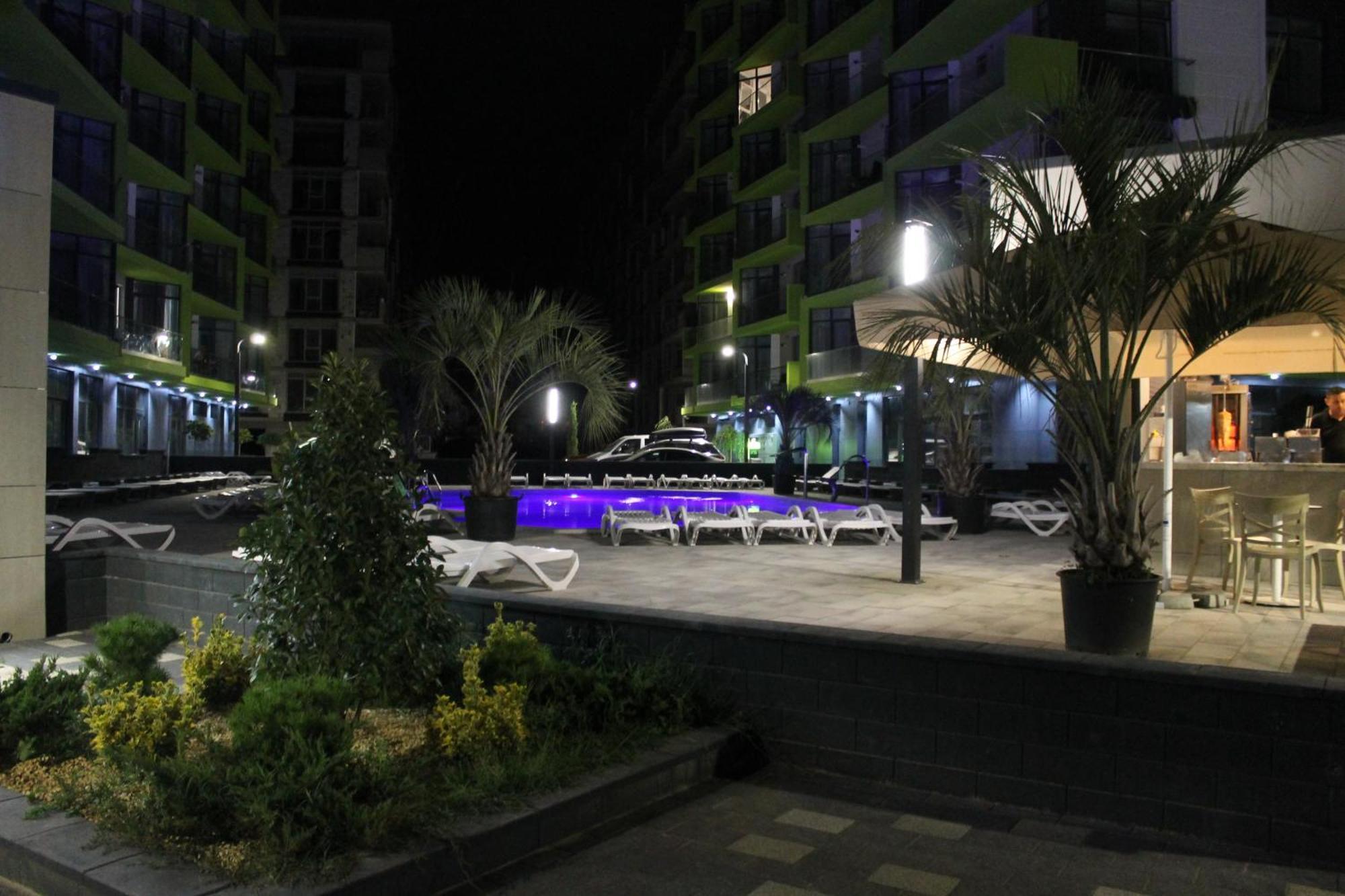 On Beach-Mamaia Residence Năvodari Eksteriør bilde