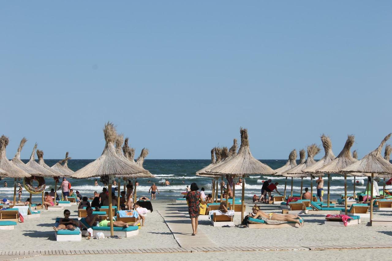 On Beach-Mamaia Residence Năvodari Eksteriør bilde